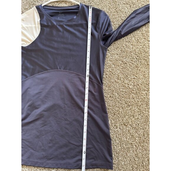 Nike Dri Fit Pro HyperCool Womans S Long Sleeve Colorblock Center Swoosh Shirt - Picture 9 of 9